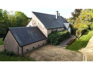 Maison à vendre avec garage et terrasse   Wépion (VBD53802)