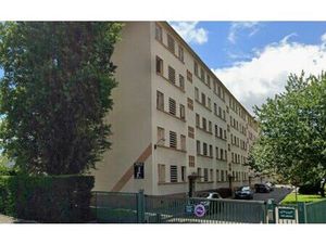 Location stationnement  m² T- à Villeurbanne  98 €