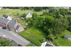 Terrain avec permis pour 2 maisons