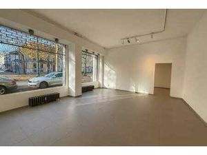 Avenue Louise – Commerce 130 m² + 40 m² stockage