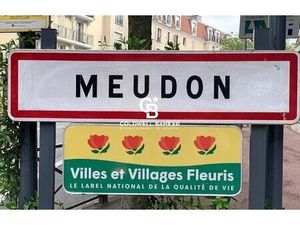 Charmante maison avec jardin !