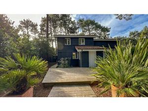 Villa familiale entre pins et océan avec dépendance