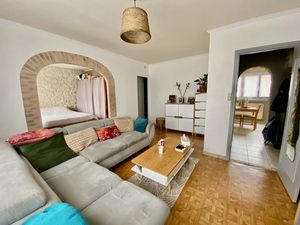 BEL APPARTEMENT LUMINEUX EN CENTRE VILLE