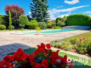 Magnifique maison traditionnelle 8 pièces