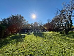 Terrain 870 m² – Maison individuelle ou activité professionnelle – Aubagne