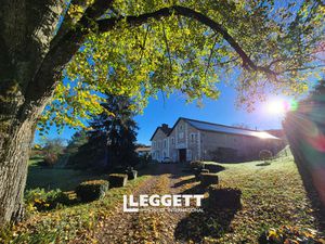 Maison 15 pièce(s)  AGONAC