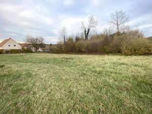 Vente terrain à batir 874 m² à Faverolles-et-Coëmy (51170)  82 500 €
