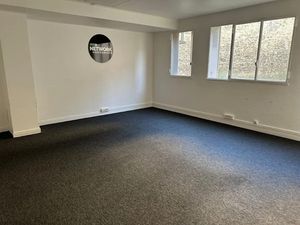 Vente locaux professionnels 58 m² à Boulogne-Billancourt (92100)  395 000 €
