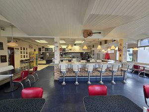 Vente locaux professionnels 193 m² à Verneuil d'Avre et d'Iton (27130)  89 100 €