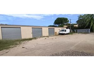 Vente parking 170 m² à Tresques (30330)  190 000 €
