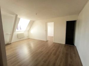 Location appartement 3 pièces 45 m² à Douai (59500)  644 €
