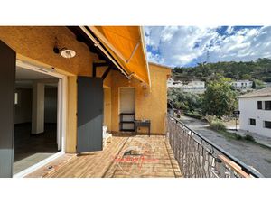 Appartement 4 pièces avec parkings