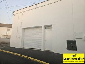 Entrepot - local professionnel / commercial à louer