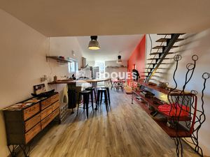 A vendre  Lodève centre  immeuble comprenant deux appartemen