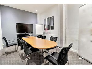 Location locaux professionnels 8 pièces 146 m² à Paris 5ème (75005)  9 100 €