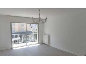 Location Appartement 2 pièces à Pornichet (44380) : à louer 2 pièces / 58m² Pornichet