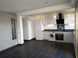 Location appartement 2 pièces 40.06 m² à Juan les pins (06160)  936 €