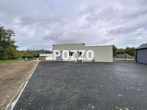 Vente Bureaux et commerces à Villedieu-les-Poêles-Rouffigny (50800) : à vendre / 500m² Vil