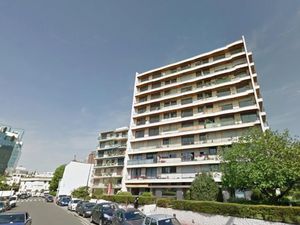 Location appartement 3 pièces 70 m² à Levallois-Perret (92300)  2 133 €