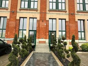 Location locaux professionnels 850 m² à Bétheny (51450)  5 833 €