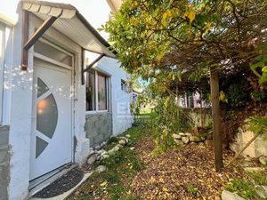 Maison 3 chambres  jardin et carport - secteur proche de Tarbes