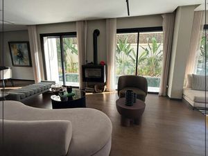 Très belle villa conçue par un Architecte de Renom