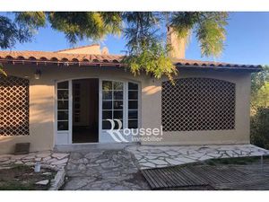 Location maison 7 pièces 203 m² à Poussan (34560)