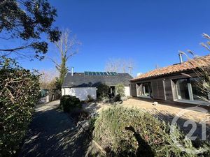 Maison à vendre - 4 pièces - 211 10 m2 - Le Perrier - 85 - PAYS-DE-LOIRE