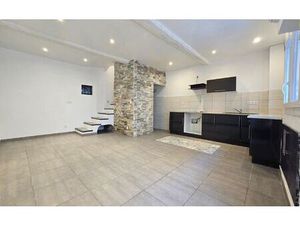 Location maison  48.41 m² T-2 à Mouriès  715 €