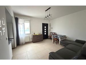 Location maison  47 m² T-3 à Penta-di-Casinca  760 €