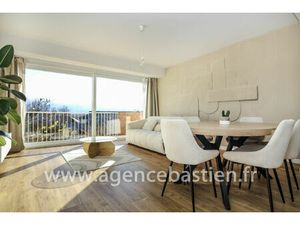 Vente appartement 4 pièces 87 m² Divonne-les-Bains (01220)