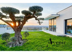 Maison Limonest 7 pièces 235 m2 - sous sol 220 m2 - PISCINE