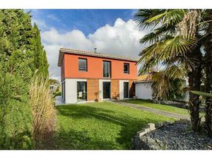 Baignée de lumière Maison de 2003  proche bourg  lumineuse  4 chambres (possibilité 5)  do