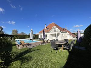 Villa 6 pièces de 167 m2 PAU-EST