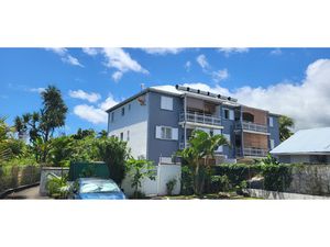 Grand appartement T4 d'exception-Sainte Suzanne