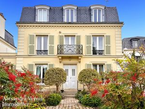 RARE  maison d'exception rue d'Alsace