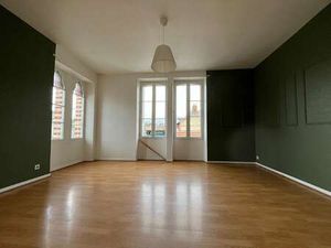 Vente Appartement 3 pièces à Saint-Méen-le-Grand (35290) : à vendre 3 pièces / 63m² Saint-