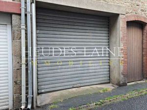 Location Garage box et parking à Avranches (50300) : à louer / 14m² Avranches