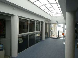 Location Bureaux et commerces aux Sables-d'Olonne (85100) : à louer / 45m² Les Sables-d'Ol