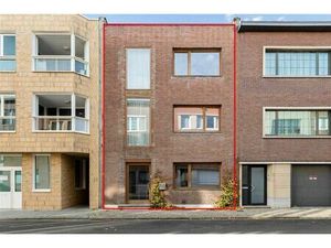 Maison de maître à louer à Kemmelbergstraat 9 Berchem (RBU72703)