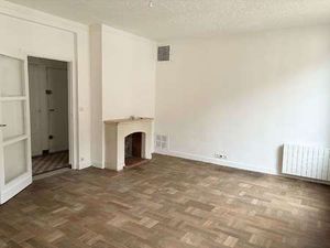 Vente Appartement 3 pièces à Falaise (14700) : à vendre 3 pièces / 87m² Falaise