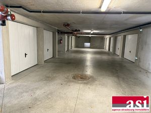 Niederhausbergen : garage à louer