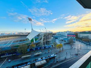 PARIS 13e - APPARTEMENT 3 PIECES AVEC BALCON ET PARKING - 78 44 m²