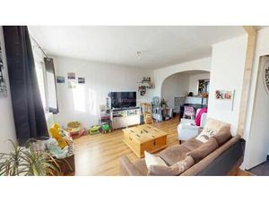 Vente Maison 8 pièces 157 m2 à Saint-Jean-de-Bournay