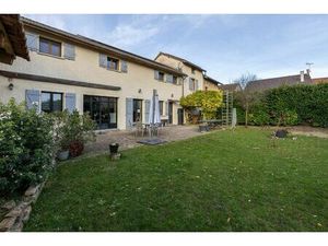 Vente Maison 7 pièces 185 m2 à Optevoz