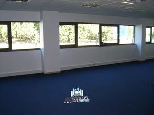 Bureaux Vide 315 m²