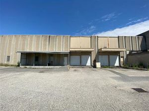 Vente local d'activités OULLINS 3 733 m²