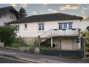 Maison individuelle de plain-pied 83 m2 - 3 chambres- 450 m2 Terrain-sous-sol total- 78270