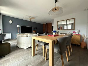 Maison Magny Les Hameaux 5 pièce(s) 90 m2