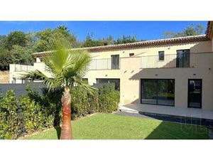 Achat : Maison (83310)